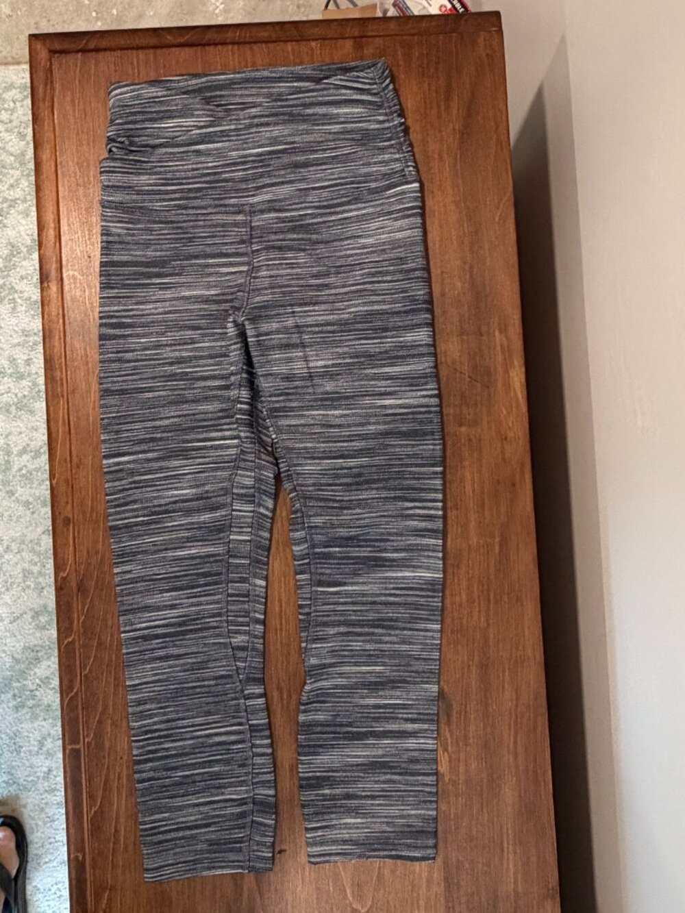 Lululemon Wunder Under Tight Sz 4 Full On Luxtreme Crop Cross Over Front 20"